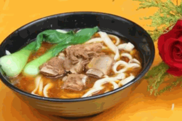 康师傅剁椒排骨面